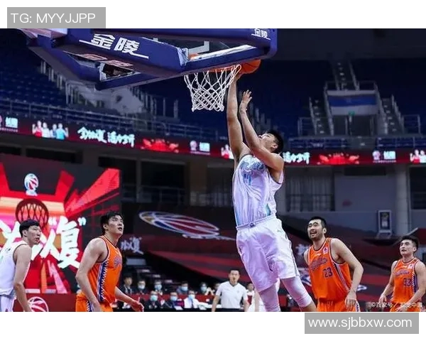 重庆篮球队实力飙升引发关注新排名创历史新高令人期待